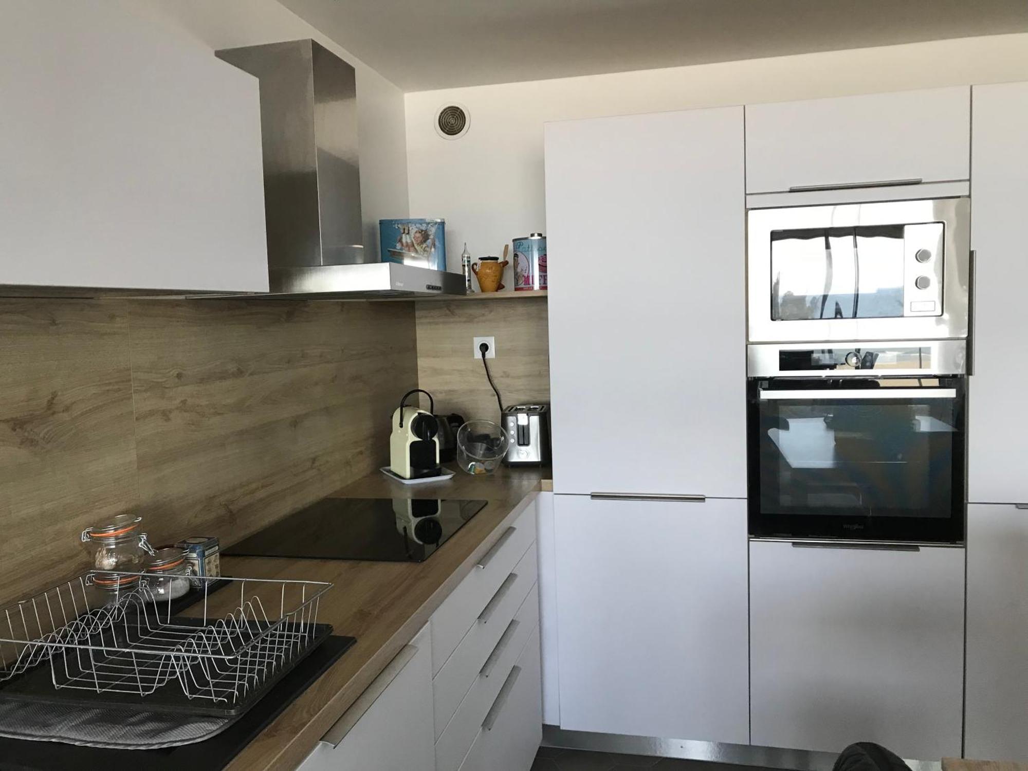 Apartment Face A La - 6 A 8 Personnes - En Roussillon
